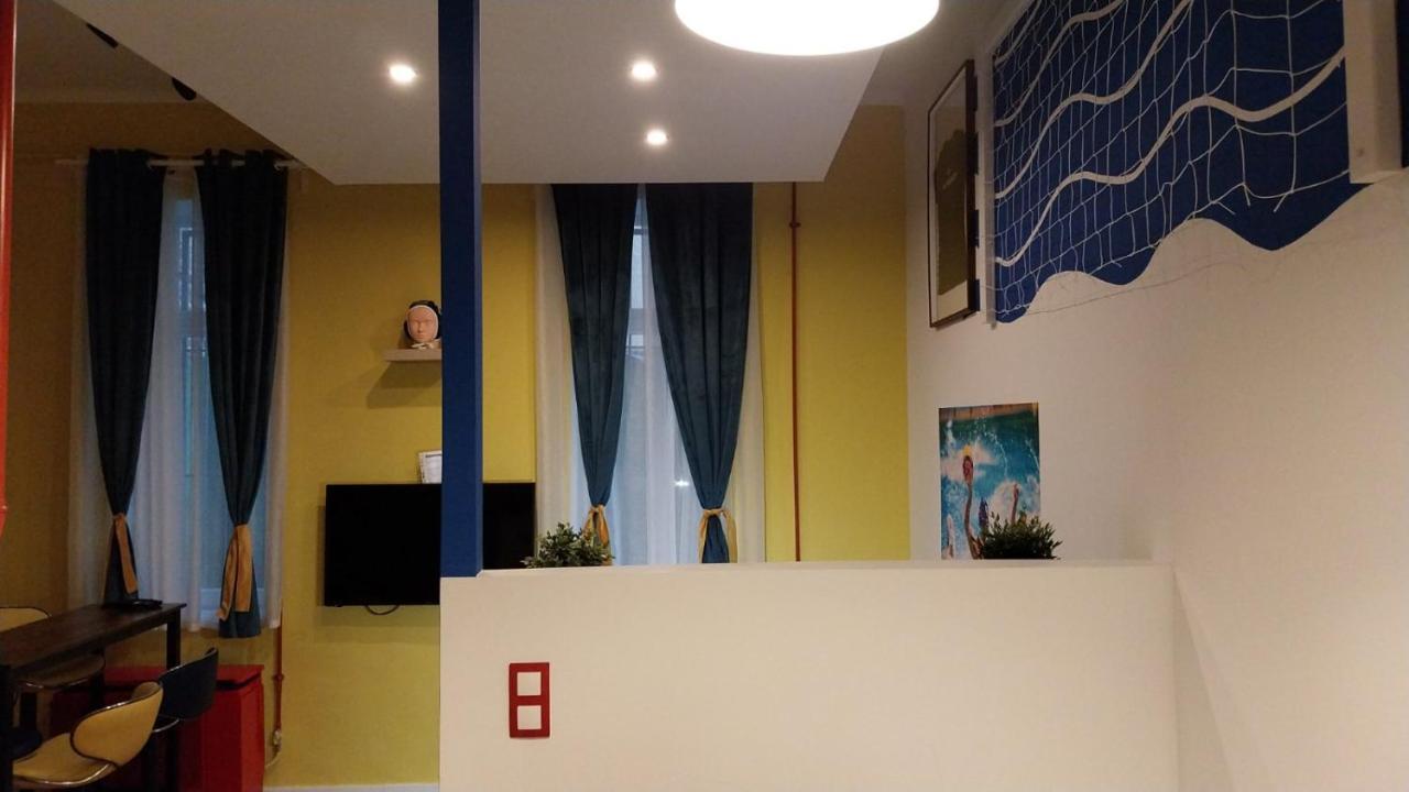 Yellow Blue Apartment Budapest Exteriör bild